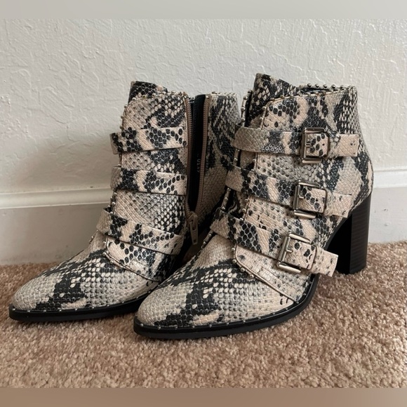 Steve Madden Snake Print Ankle Boots - Picture 2 of 6